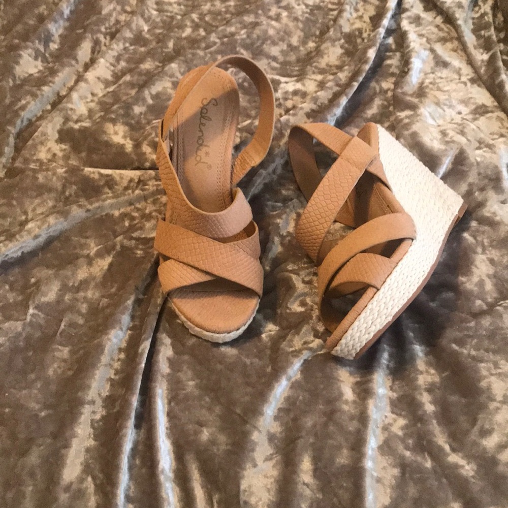 Wedge sandals